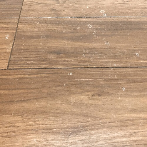 床の汚れ