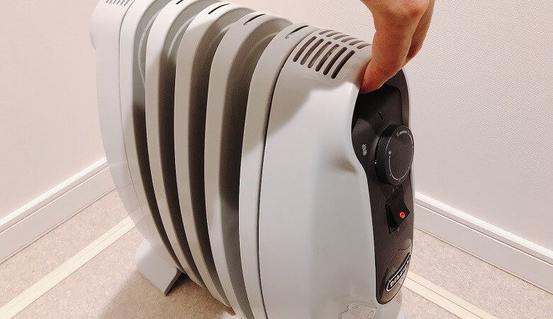 暖まる時間を計測】デロンギオイルヒーターは暖かくない？3畳用小型モデル「RHJ01A0505」をレビュー - 78Lifelog